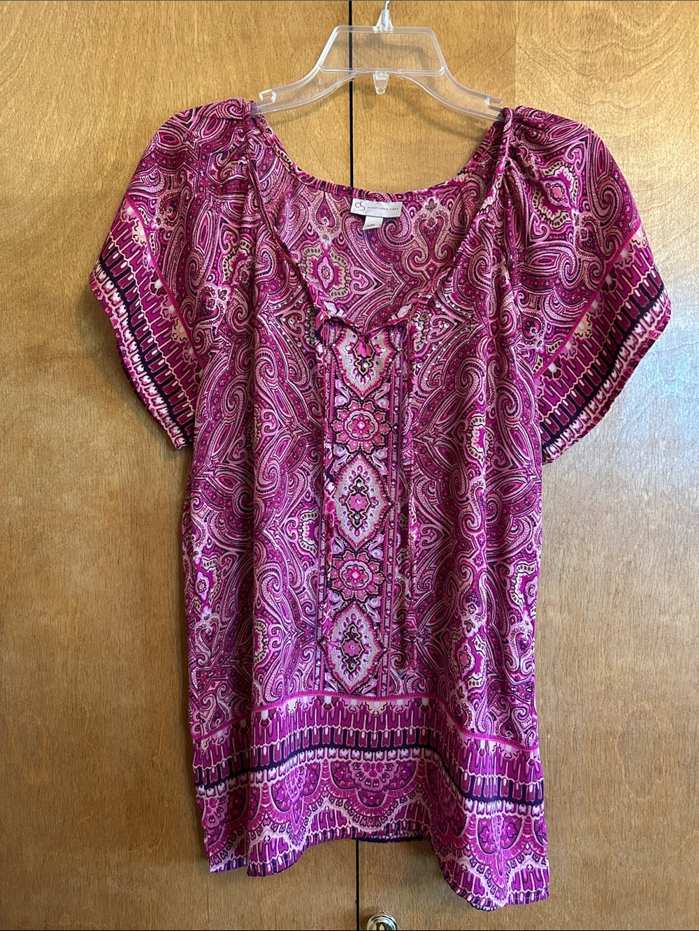 Croft & Barrow Women’s Magenta Paisley Short-Sleeve Blouse